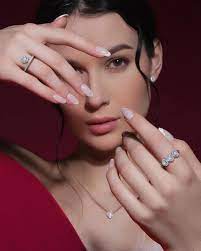 Bagaimana Proses Pengambilan Berlian dari Alam hingga Menjadi Kalung Berlian Asli yang Indah?