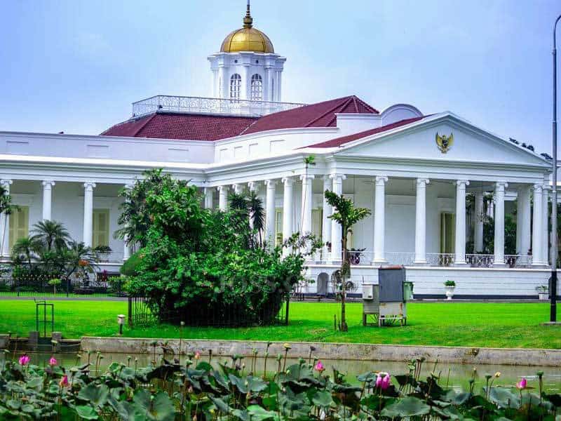 istana bogor, sewa bus luxury jakarta, sewa bus di jakarta, rental bus luxury jakarta, rental bus murah, rental bus di jakarta, sewa bus sembodo