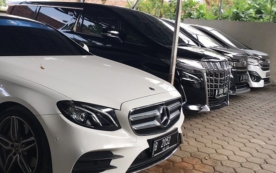 sewa alphard jakarta, rental alphard jakarta, sewa alphard murah, rental alphard murah, sewa alphard sembodo